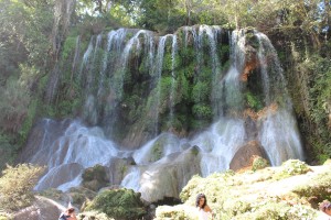 el nicho waterfall sierra de trinidad cuba