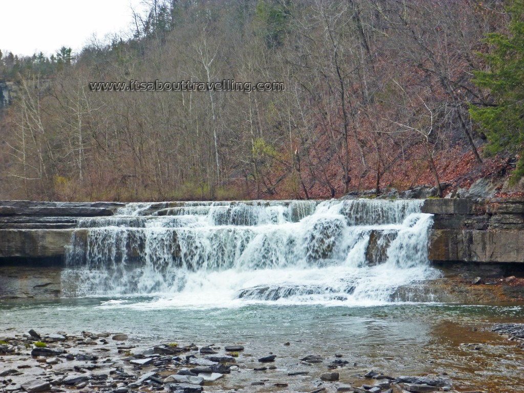 taughannock falls lower waterfall