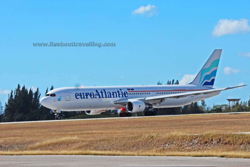 euroatlantic airways boeing 737-3y0er