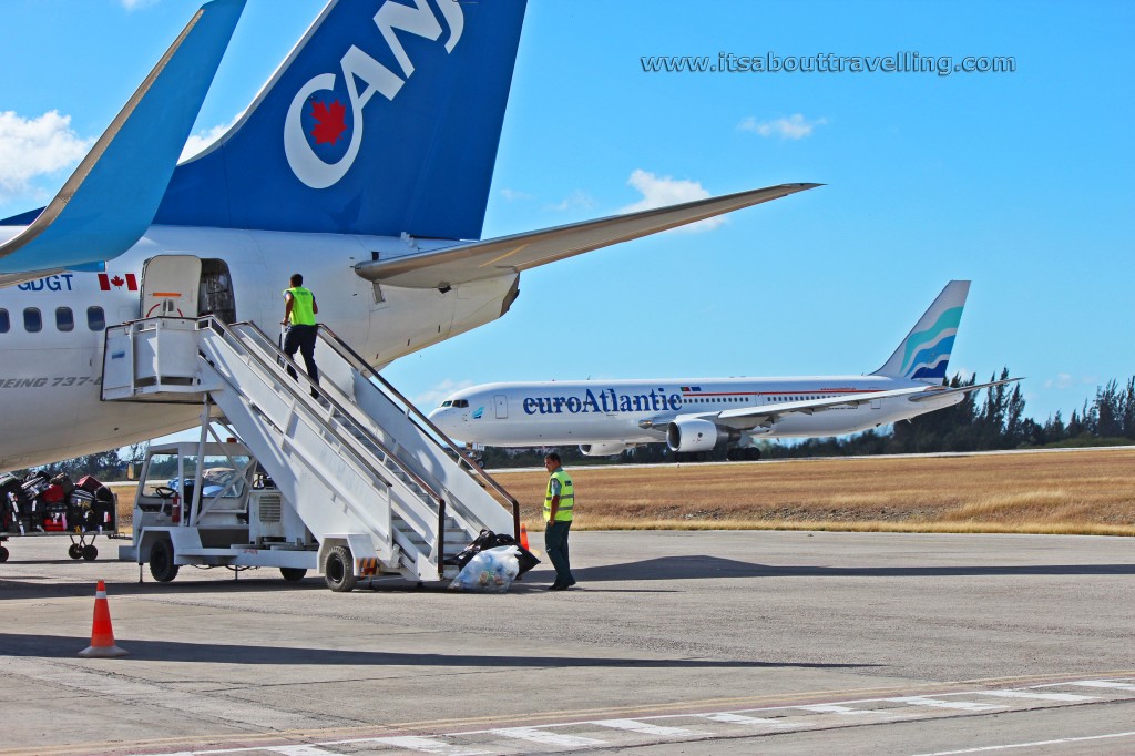 euroatlantic airways boeing 737-3y0er