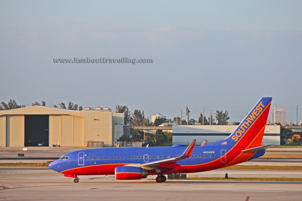 southwest airlines boeing 737-700