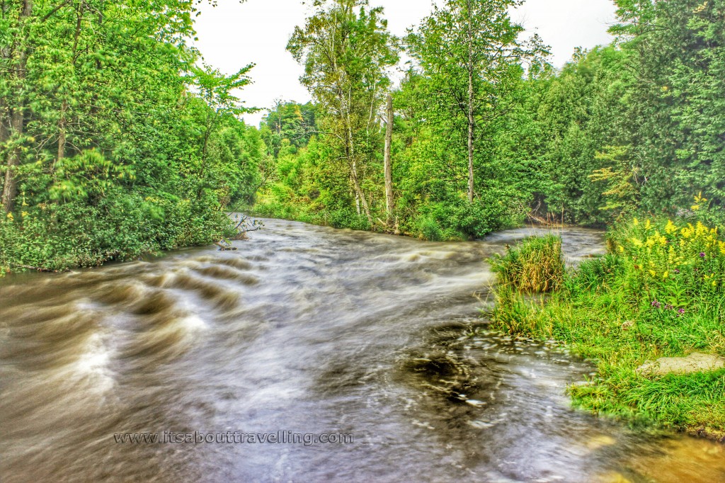 forks of the credit daytime long exposure