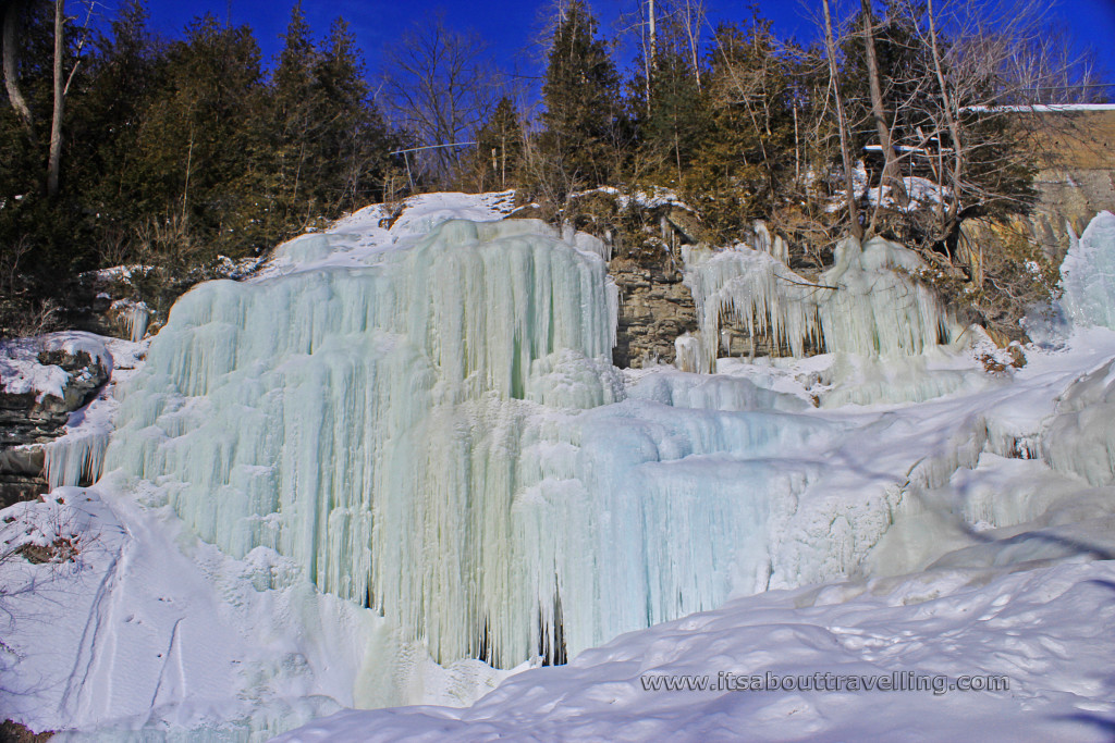 forks of the credit provincial park frozen