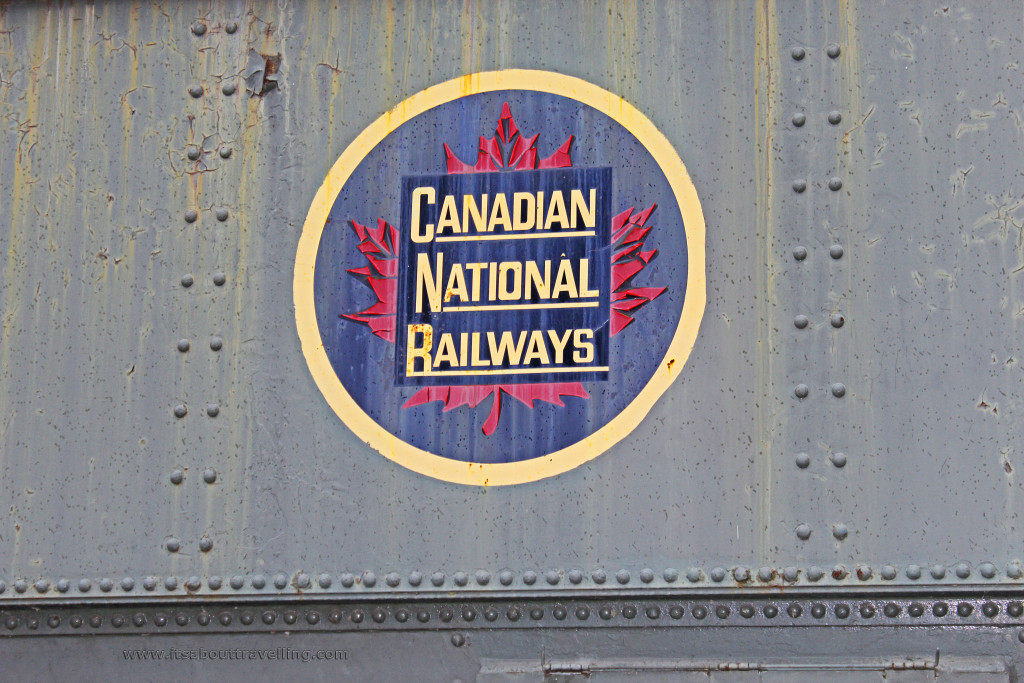 cn 6069 classic canadian national railways logo