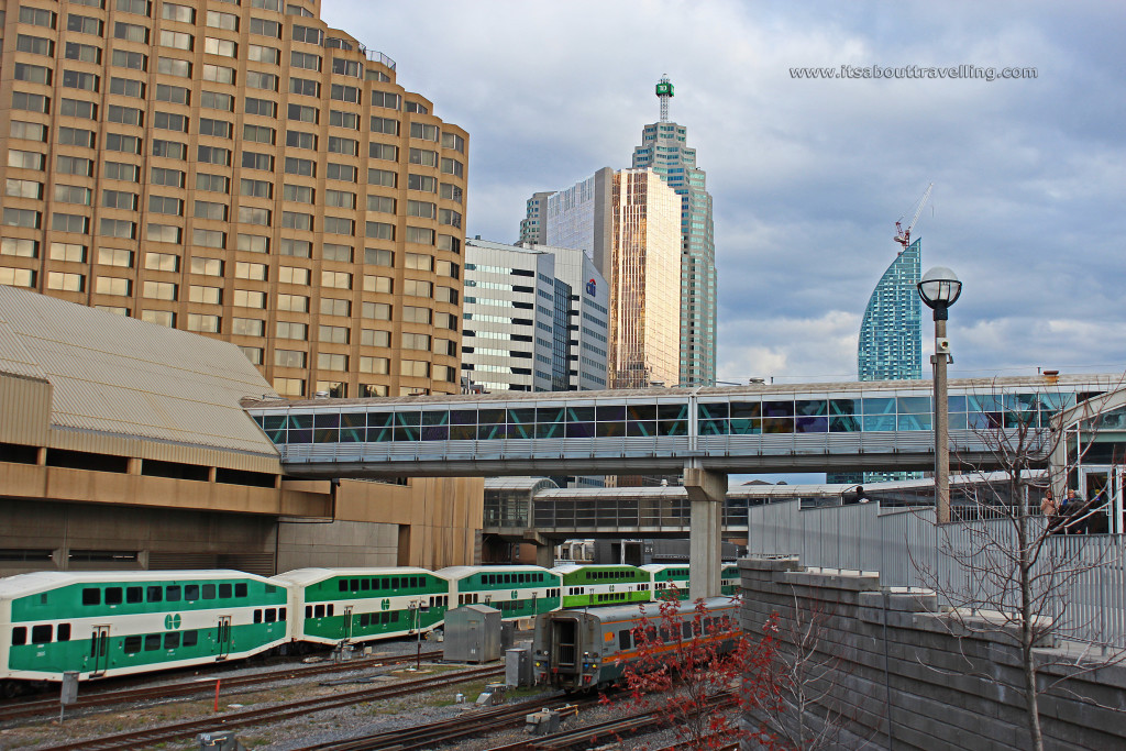 go train toronto