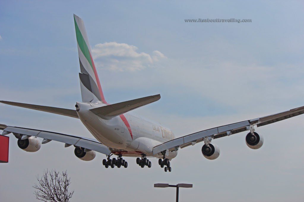 emirates airbus a380 a6-eev toronto pearson yyz