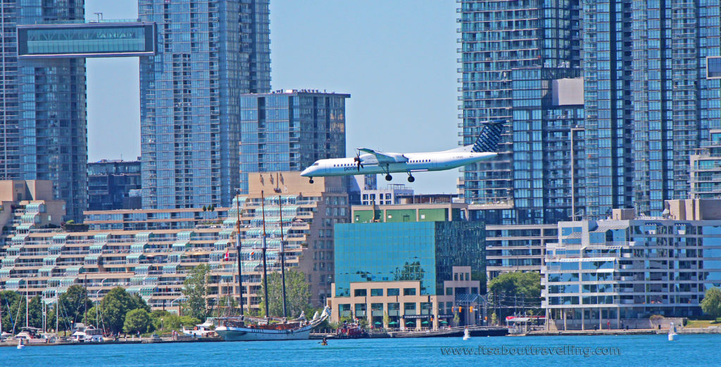 porter airlines bombardier dash-8 q400 c-gkqd