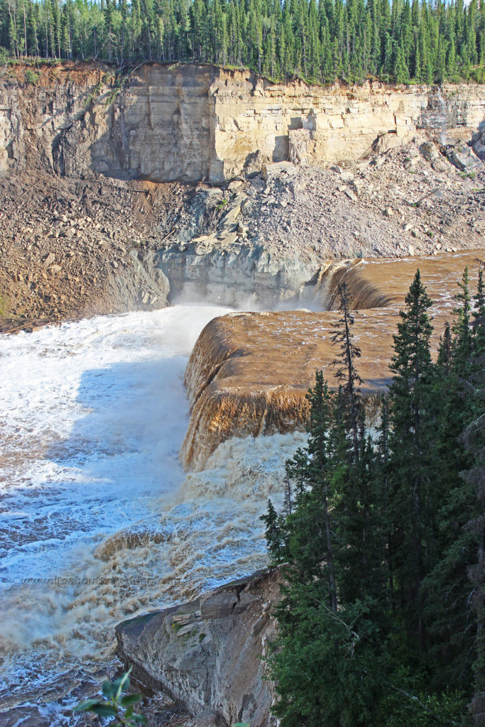 louise falls hay river northwest territories