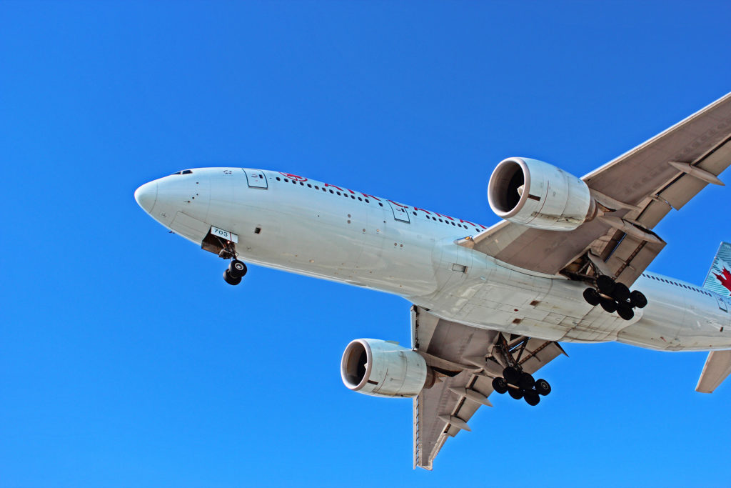 air canada boeing 777-200lr