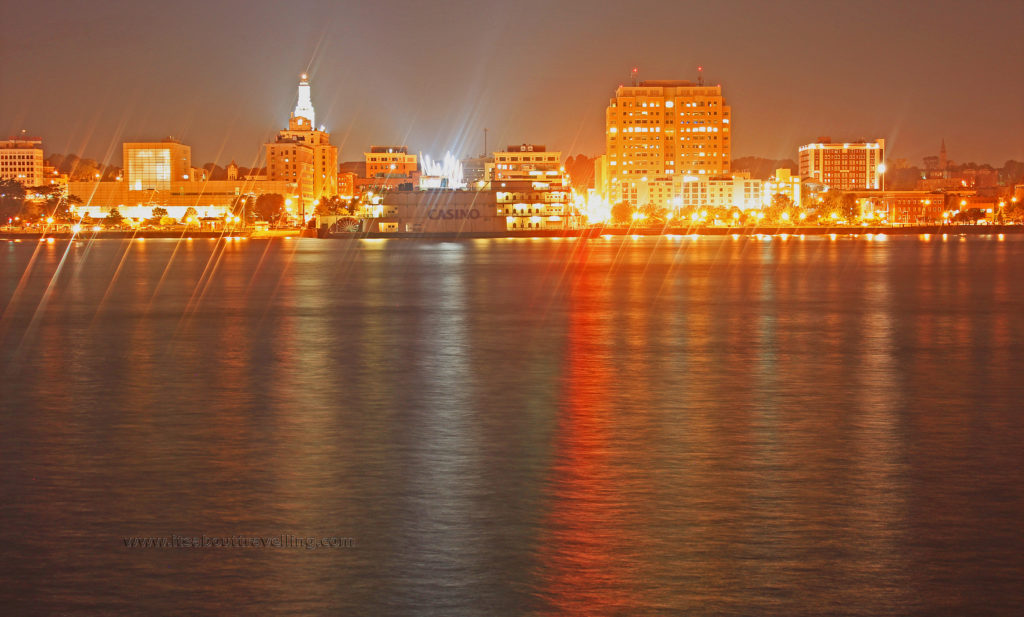 davenport iowa downtown night