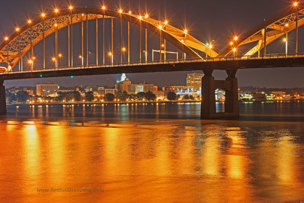 centennial bridge mississippi river davenport iowa downtown