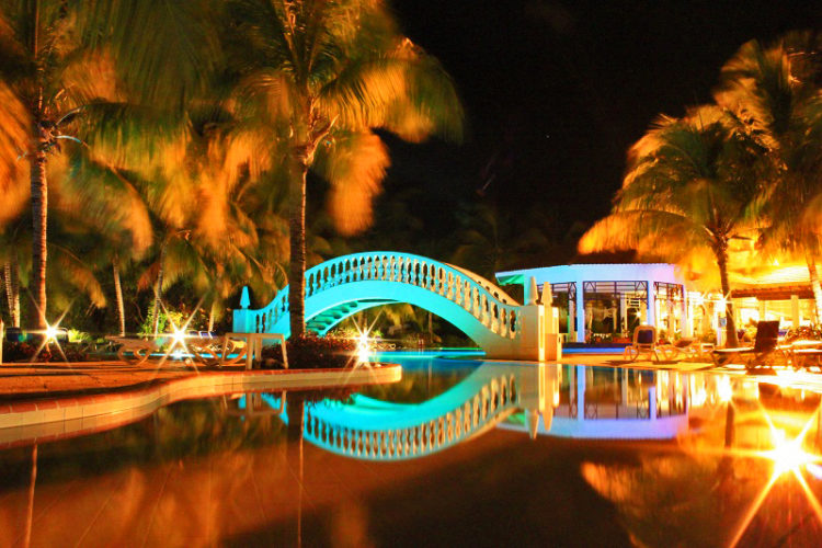 iberostar ensenachos pool night image