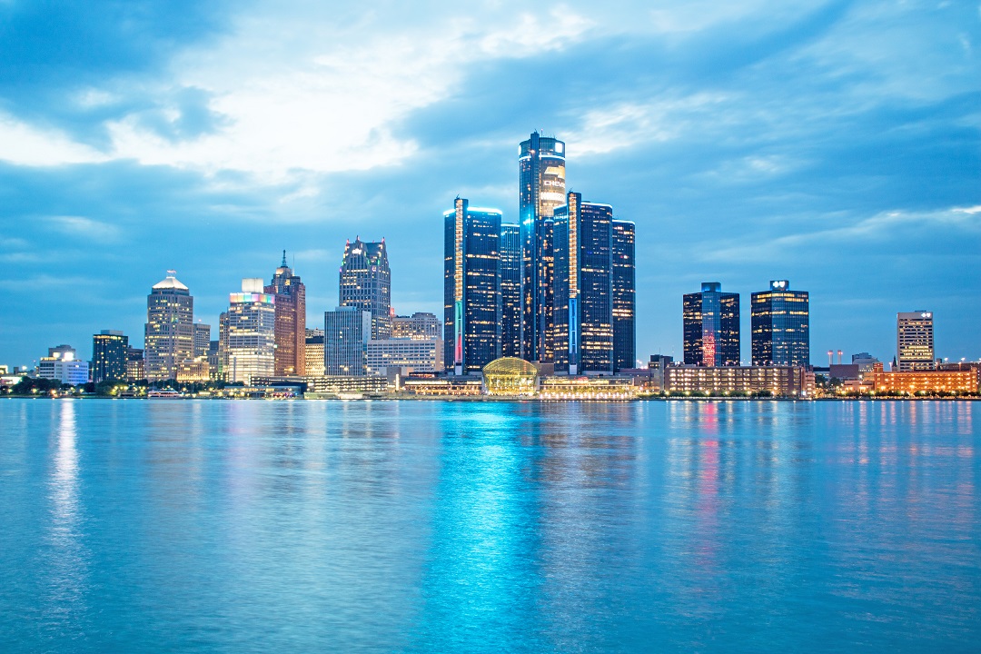 Photographing The Detroit, Michigan Skyline