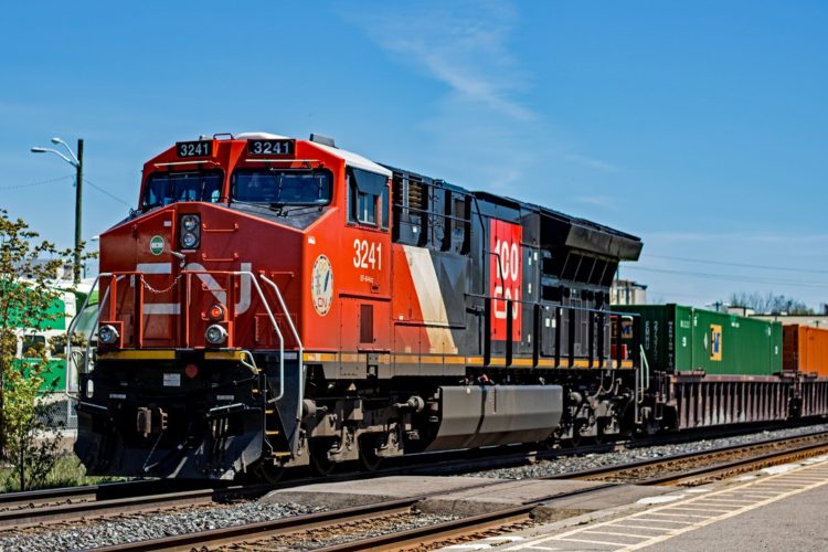 cn freight train diesel engine