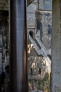 peterborough ontario hydraulic lift lock